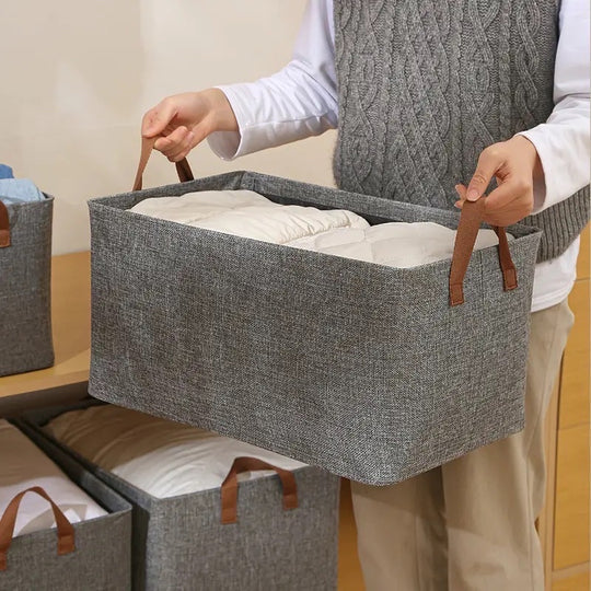 SpaceSaver - The Ultimate Foldable Wardrobe Organizer