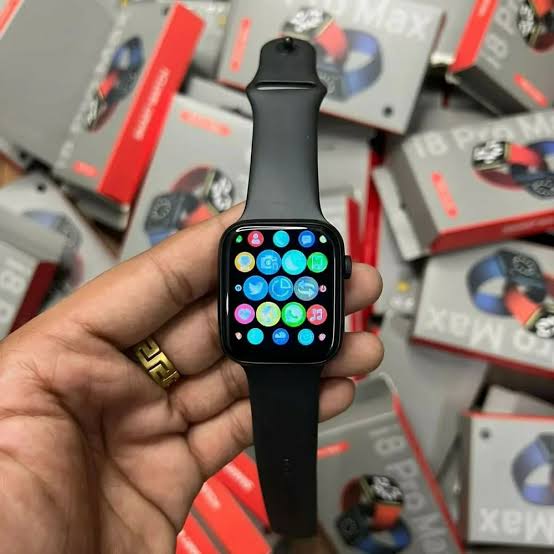 i8 Pro Max Smart Watch