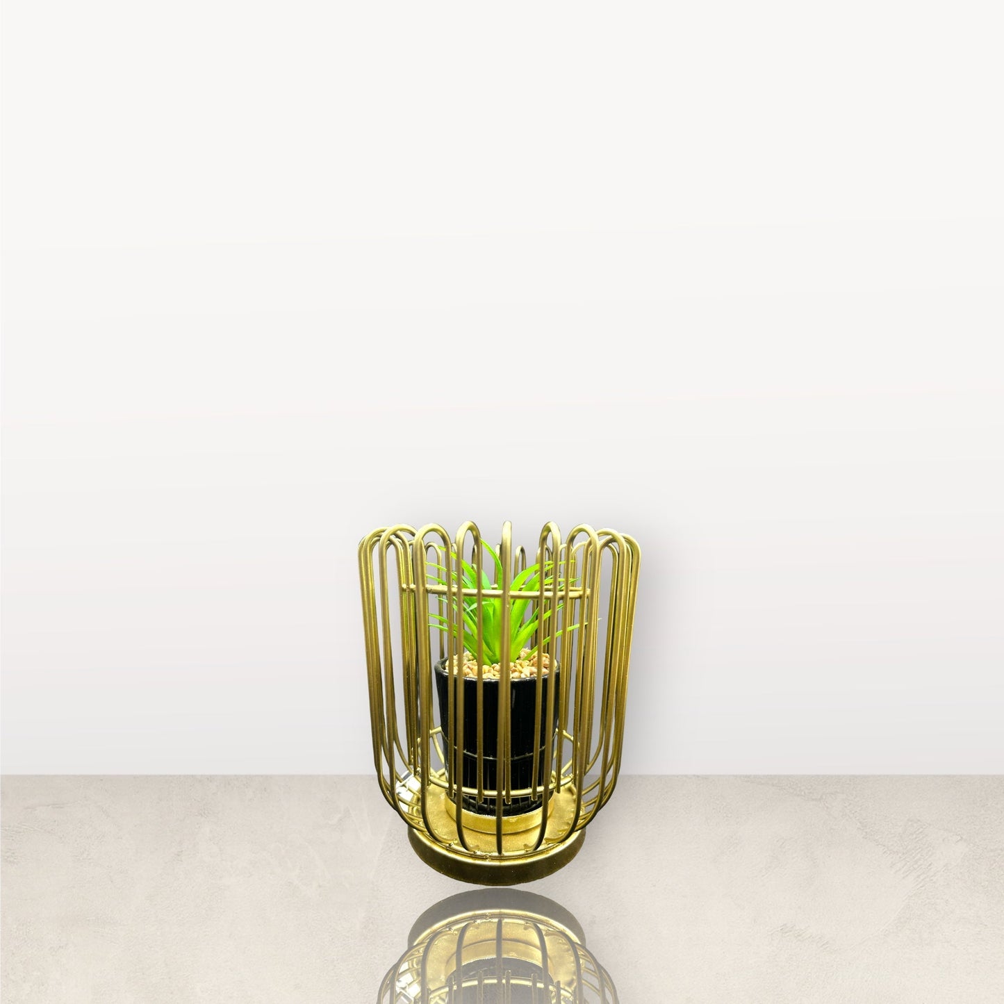 Creative Nordic Plant holder