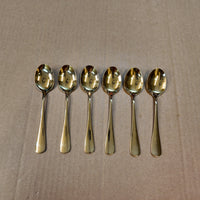 24 Piece Cutlery Set with Egg Stand