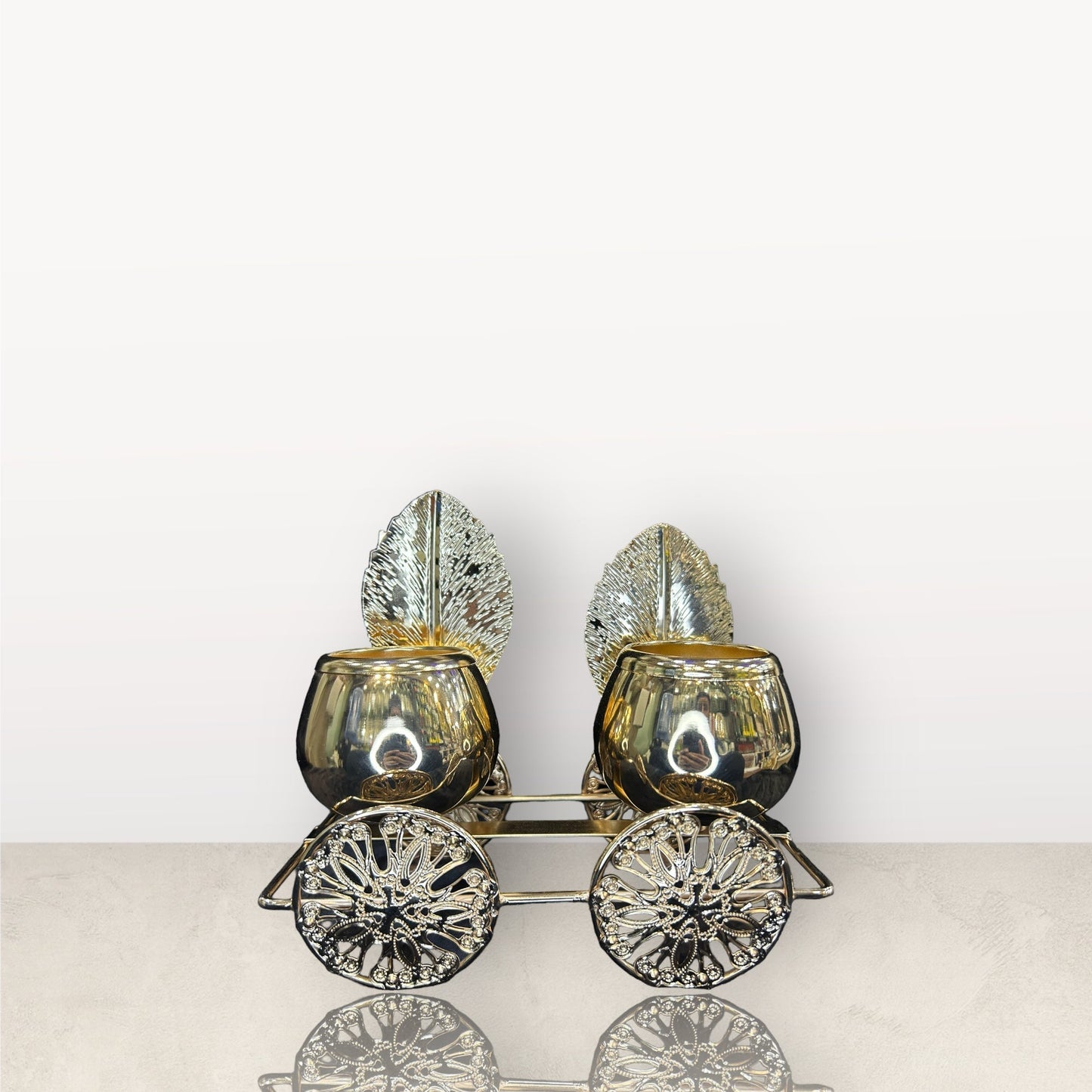 Metal Car Style Candle Stand